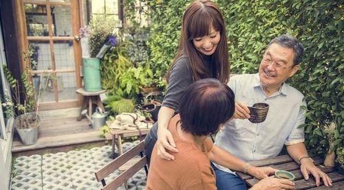 美美家庭在线观看,温馨时光，共享欢乐